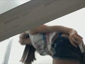 Teen beauty in the fitting room Picture 7