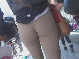 Tight beige pants are nice and clingy Picture 8