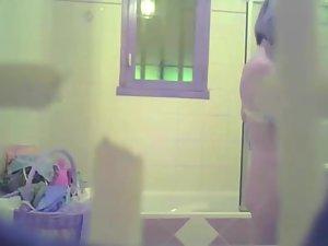 Mother spied while she masturbated Picture 8