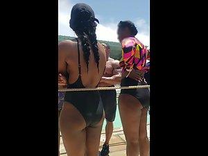 Big black booty and a little bit of sideboob Picture 6