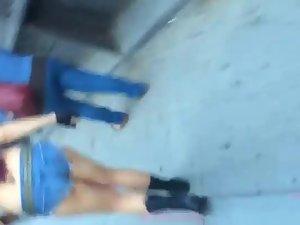 Punk chick walking with her boyfriend Picture 3