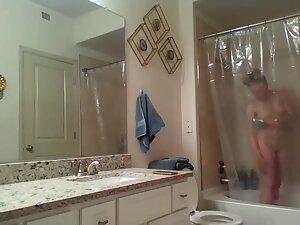 Spying on shower and lots of funny naked selfies Picture 6