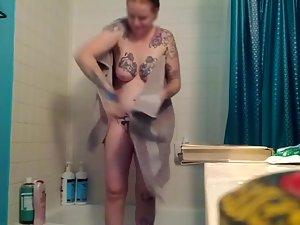 Crazy tattooed girl caught fully nude Picture 2