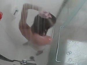 Hidden cam caught her shower and shave Picture 6