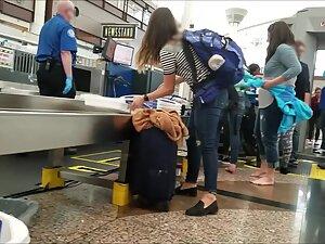 Yummy ass caught while bending over at airport Picture 8