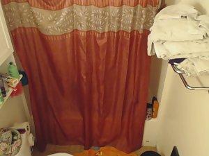 Spying on own sister taking big dick in shower Picture 6