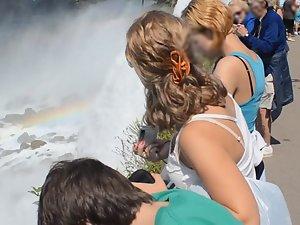 Sightseeing on tits by niagara falls Picture 5