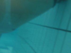 Underwater spying of a hot teen girl Picture 3