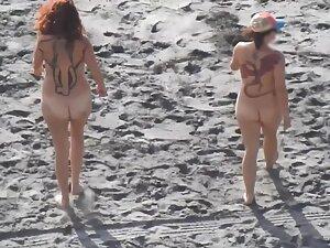 Chunky nudist women with big tattoos on backs