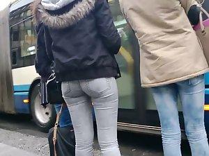 Busted voyeur still manages to spy on hot teens Picture 7