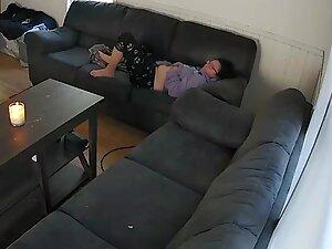 Hidden cam caught housewife rub pussy to an orgasm Picture 5
