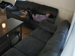 Hidden cam caught housewife rub pussy to an orgasm Picture 7
