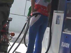 Young gas station worker is smoking hot Picture 2