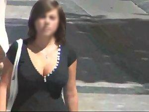 Big rack of a girl on the street Picture 2