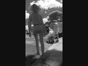 Infra red cam shows teen girl's thong Picture 4