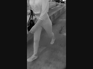 Infra red cam shows teen girl's thong Picture 8