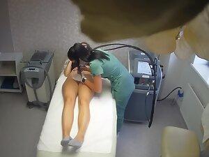 Depilation of anus and pussy for cute brunette Picture 3