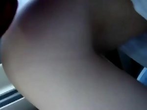Amateurs film themselves in the car Picture 2