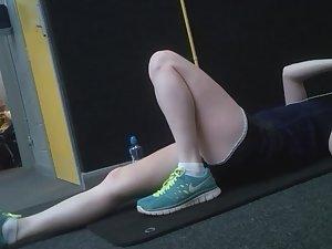Cutie exercises her abs in gym Picture 7