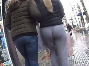 Hot round butt in sweatpants on a rainy day Picture 2