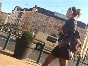 Checking out distracted girl's ass Picture 6