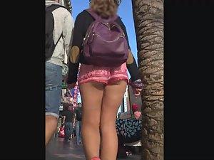 Hungry butt swallows shorts Picture 5