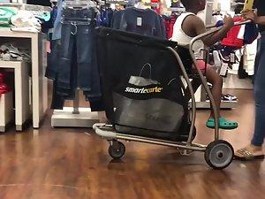 You'll be imagining her big butt in sex poses Picture 2