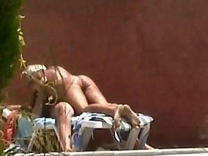 Horny couple fuck is spied by the pool Picture 3