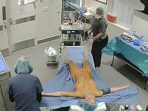 Spying on rich naked woman in a clinic Picture 8