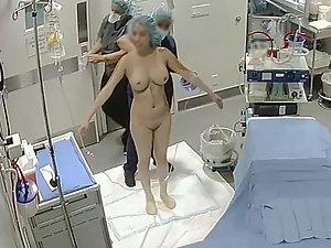 Spying on rich naked woman in a clinic