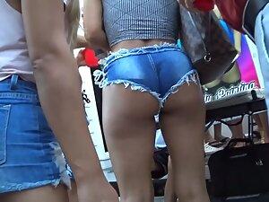 Obscene but sexy shorts on perfect ass Picture 7