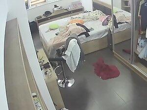 Hidden cam caught her naked in front of the mirror Picture 6