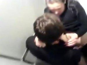 Busted during sex in the toilet Picture 4