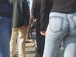 Perfect girl pulls jeans out of ass Picture 1