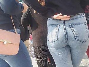 Perfect girl pulls jeans out of ass Picture 4