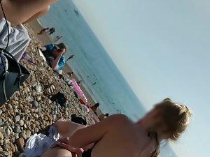 Generous nipple slip caught on the beach Picture 2