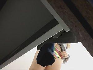 Cute girl shops for a new bikini Picture 3