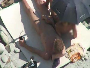 Voyeur caught them in beach oral sex Picture 2