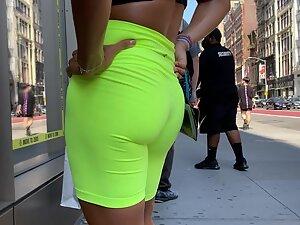 Epic ass bends over right in front of voyeur Picture 5