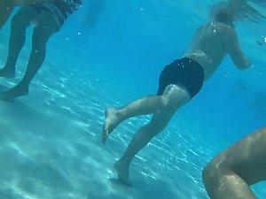 Teen butt swimming right in front of voyeur's camera Picture 2