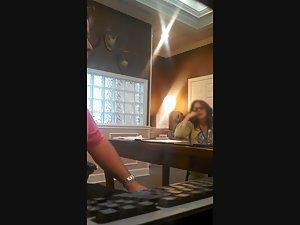 Flirty coworker gives blowjob to boss Picture 2