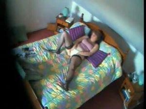 Sexy aunt spied while masturbating Picture 5