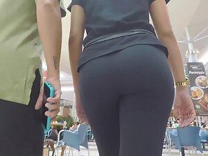 Sexy salesgirl in all black outfit in the store Picture 8