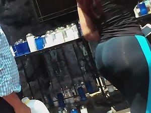 Big butt in ultra tight spandex leggings Picture 8
