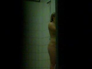 Nice women peeped on in the shower Picture 3