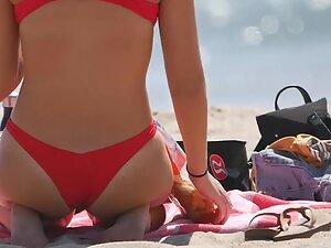 Checking out amazing asses all over beach Picture 5