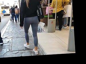 Tight buttocks confirm she is a sporty girl Picture 1