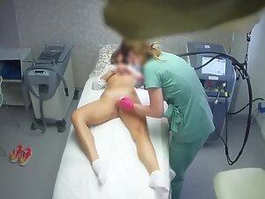 Spying on hot and flexible girl during depilation Picture 5