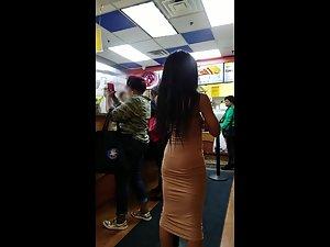 Black shorty looks hot in her tight dress Picture 3