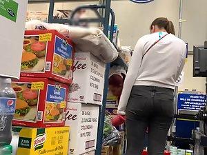 Sexy thong pops out like a whale tail when she bends over Picture 4